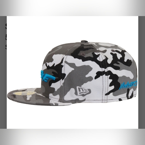 Supreme x futura x new era fitted hat 7 5/8 - Picture 2 of 4
